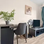 Studio Lumineux Vue Montagne