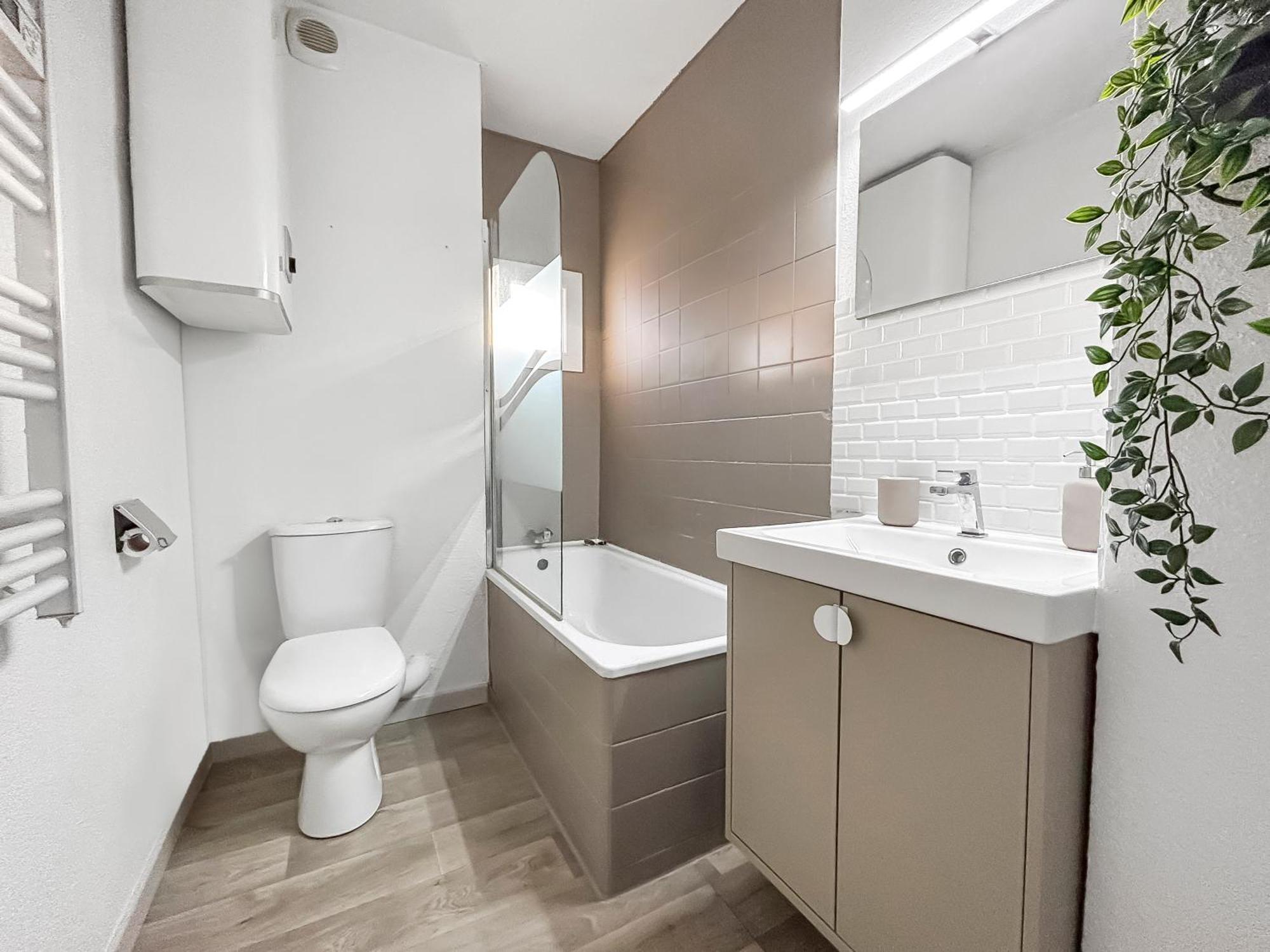 Appartement Lumineux Vue Montagne *
